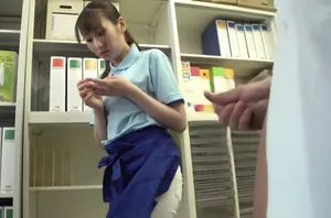 Xxx má kế trong khi đang nói chuyện với sếp